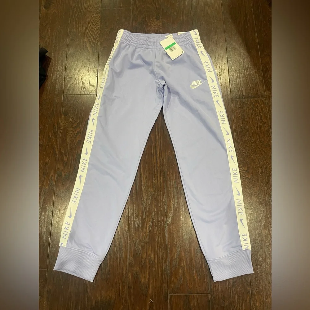NIKE DRI-FIT SWEAT PANTS purple track pants Girls Size X-Large NEW